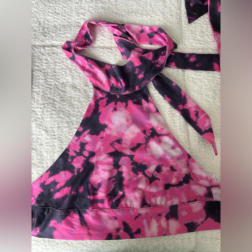 tiger mist tye dye crop top size S